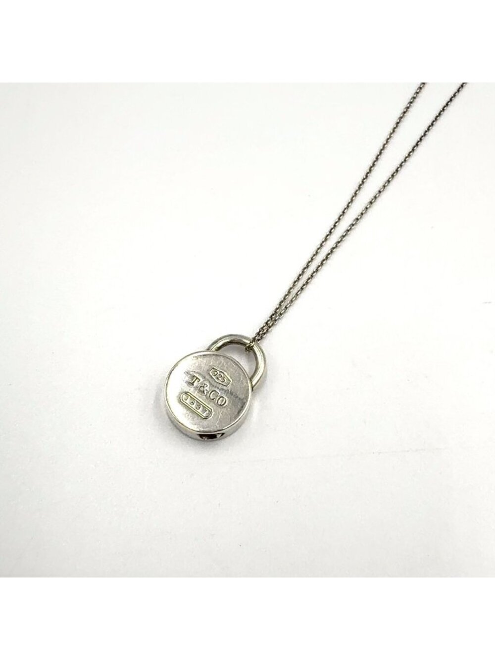 Tiffany & Co Round Rock 925 Sterling Silver Necklace